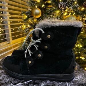 Sorel Women’s size 10.5 Boots